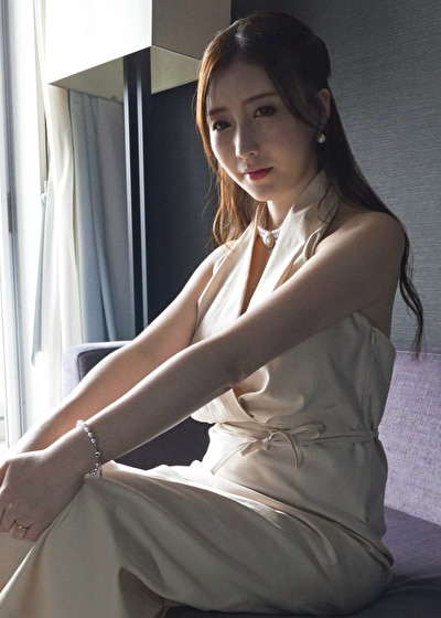 フェロモンむんむん!色気世界一熟女 ゆりさんとぬるぬる媚●オイルで激イキ 生ハメ中出し個人撮影 素人ハメ撮り479141