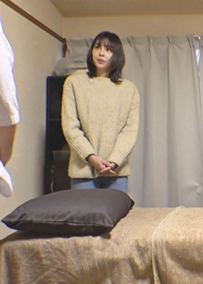 媚●オイルマッサージ 痴●●撮&中出し素人娘VOL.59 超強力媚●を配合したマッサージオイルを施術中に知らずに塗りこまれたオンナは、身体の火照りに驚き、チ〇ポを欲しがる自分に戸惑い、垂れ出したマン汁に恥ずかしがりながらも生ハメ中出しまで欲してしまう!467023