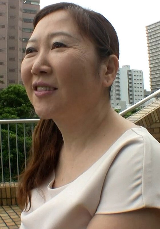 いい歳して性欲に目覚めた熟女がSEXしたくてAV出演!遅咲き熟女の本能丸出し快楽SEX!h_1724m806g00008