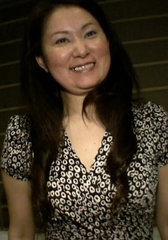 毎週でもエッチしたい肉欲暴走熟女の初撮りAV出演!したくて我慢出来ないしろーと熟女のドスケベSEX!h_1724m806g00012