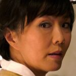 母さんのエロい姿でしかイケナイ！？息子の告白に一線を越えてしまった母息子。h_1724m573g00002