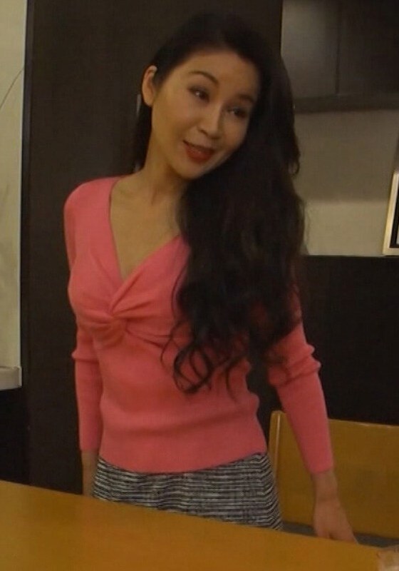 娘の看病にきた義母に無理やり性交…熟れたオンナ盛りのカラダは娘婿の肉棒の虜となり何度も絶頂イキを繰り返す！h_1724p020g00003