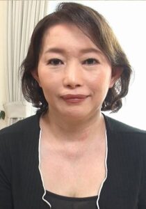 旦那とは20年近くセックスレス！もう諦めていた女をAVで取り戻せるかも…男優のリードに本能でSEXに酔いしれる五十路熟女に生中出し！h_1724h057g00005