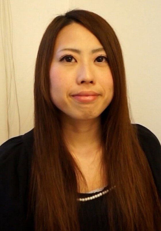 奥さんあなたのブラちょっと見せてくれませんか？爆乳奥さんのおっぱい触ったらスイッチオン！？h_1724m578g00008