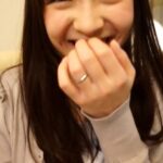 旦那とのSEXにちょっと満足できてない巨乳奥さん！？男優の執拗な愛撫に途中で止めることはできません！！一緒に気持ち良くしてください！h_1724m578g00011