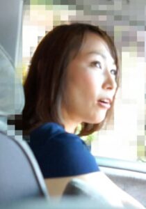 夫婦仲について聞きたいと綺麗な奥様にアドバイスを求め…ホテルの部屋で押さえられない感情が爆発！！押し倒しハメ撮り開始！奥様も欲求不満でイキまくる！！！h_1724m622g00009