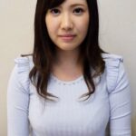 不倫インタビューでホテルに連れ込まれ…夫婦関係はあまり上手くいってない奥様になし崩し的にハメ撮りSEX！h_1724m717g00004