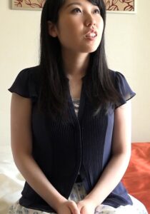 下着写真のモデルテイでホテルに連れ込まれたFカップ乳奥様！なし崩し的なチクビ責めに下着にシミを作り感じやすいです！h_1724m717g00011