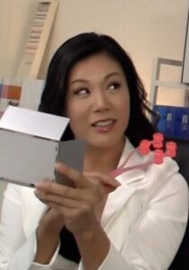 セクハラ、パワハラの女上司の誘惑にザーメンを搾り取られた残業の夜！h_1724a097g00002