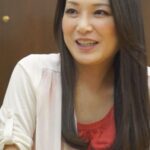 「隣に娘が居るから！」声を出せない状況で激しく攻められ熟女は濡れ濡れ大興奮！h_1724a103b00009