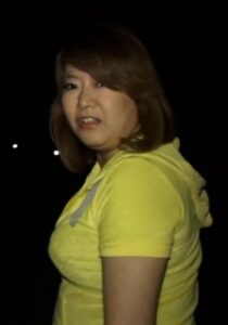 仕事帰りのむっちり熟女をナンパしてホテルに誘いナシクズシ的なボディタッチでエッチできるか！？欲求不満熟女と生嵌めSEX！h_1724a107g00012