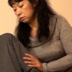 母さんの中に入れたいよ！息子のチ○ポを生で入れてくれる五十路母！