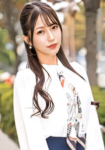 Gカップ清楚系黒髪ロングのムッツリスケベ人妻