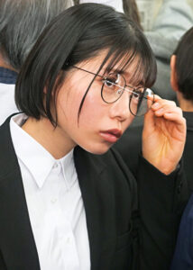 敏感（恥）巨乳羞恥2025 推定Hカップ／地味メガネ就活生516726