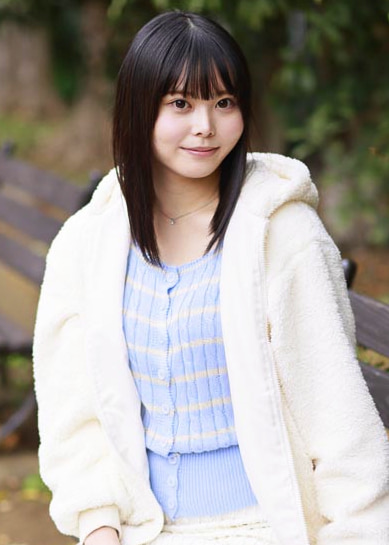 「おじさんに興味がある」と発言したことをキスで後悔 “押しに弱い優しい娘” 天使級にかわいい美少女の笑顔が崩れ キモおじ達にイカされ続けた 18歳 絶頂開発 高星なぎさ