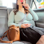 ナナ 密室タクシードライバー517797