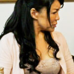 長男が痴女に！？想像して興奮する完熟お母さんが情欲の果ての変態痴女セックスにハマる！529857