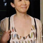 母さん、ボクを誘惑してるんですか？大胆なノースリーブにノ―ブラの母さんがエロ過ぎて我慢出来ずに生ハメSEX！534227