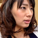 こんな綺麗で若々しいお母さんなら間違いがおきても仕方ない！？ 一度は遮り、抗いながらも、一途に暴走する愚息が愛おしい！？家庭内の狂った性愛。534600