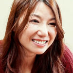 離婚して離れてひとりで暮らす母に思いを打ち明ける愚息、一途な思いに揺れ一線を越えてしまう家庭内の禁断の肉欲SEX！534602