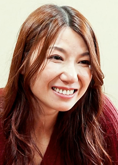 離婚して離れてひとりで暮らす母に思いを打ち明ける愚息、一途な思いに揺れ一線を越えてしまう家庭内の禁断の肉欲SEX！534602