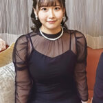 同窓会帰りの友達同士 さとみ＆れいや