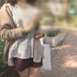シャープな瞳と端正な顔立ちでとても気が強い奥様と思いきや、脱がせてみると断れないオンナNO.1の神回。「困ります」と言いつつもイイナリな奥様