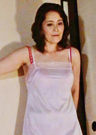 愛息の肉棒に溺れる我慢出来ない淫乱熟母と禁断の中出しセックス!545677